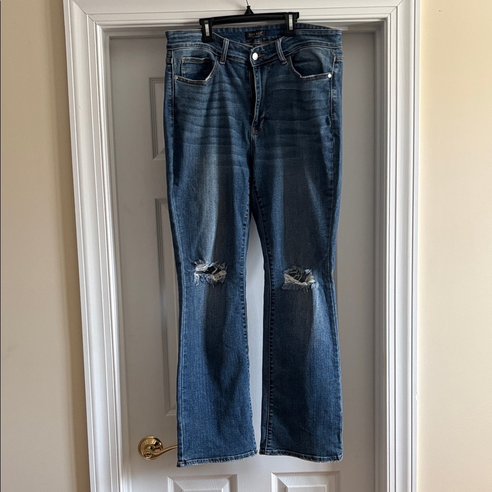 Judy Blue Distressed Jeans